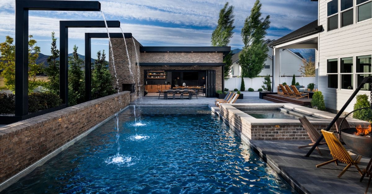 Luxury Pool Features Every Homeowner Wants