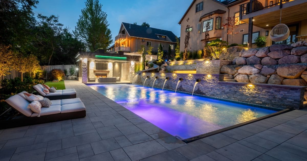 How Privacy Walls Add Beauty and Seclusion