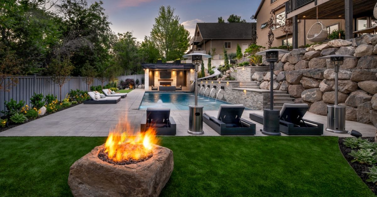 How Privacy Walls Add Beauty and Seclusion