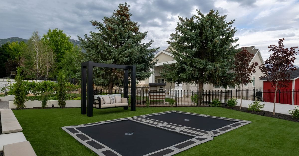 The 8 Best Plants for a Polished Landscape Look